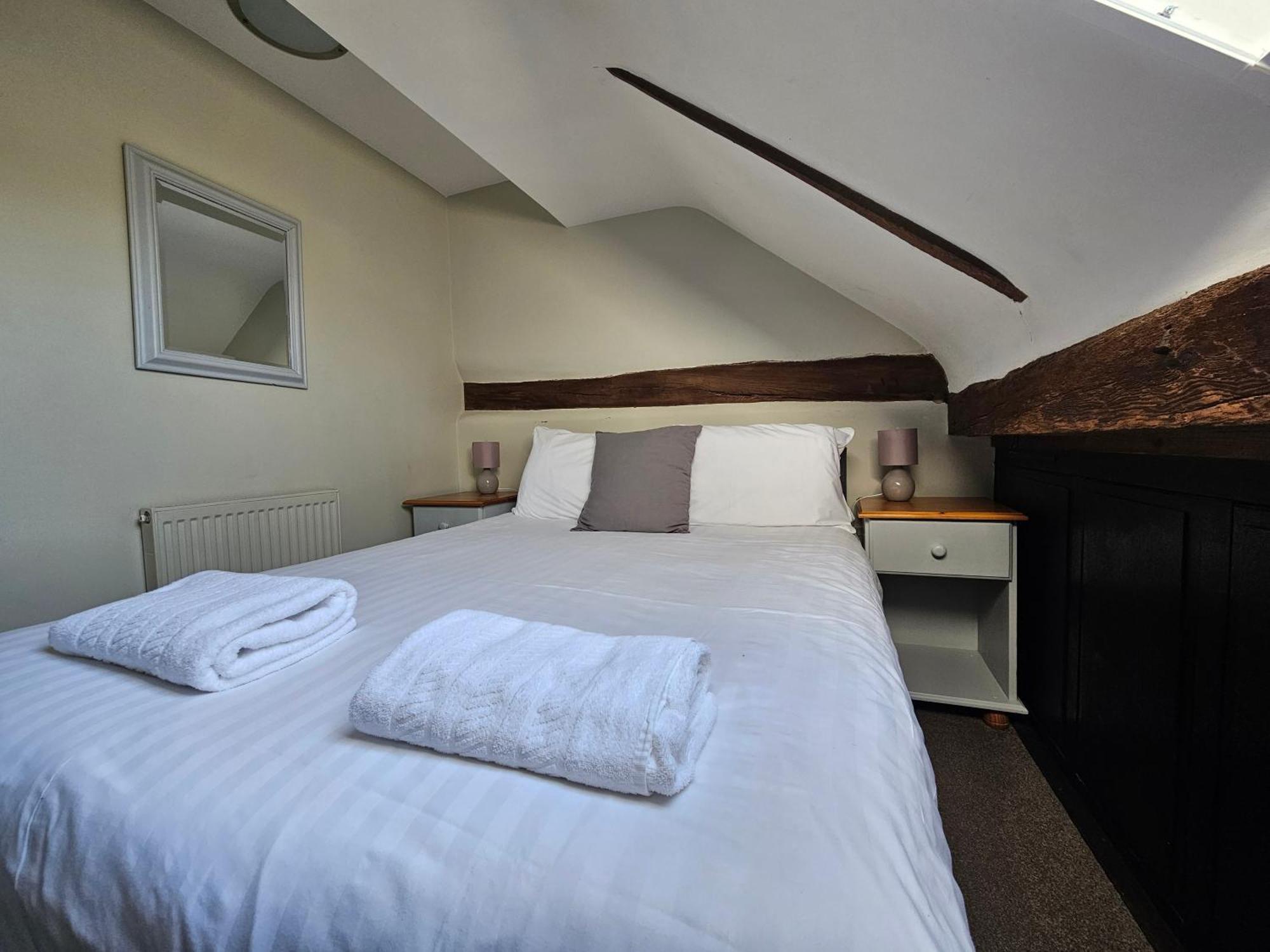The Swan Inn Hilborough 외부 사진