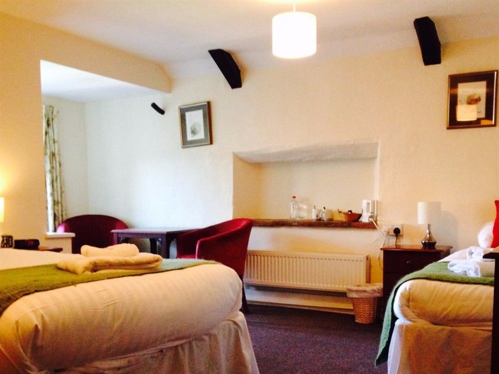 The Swan Inn Hilborough 외부 사진